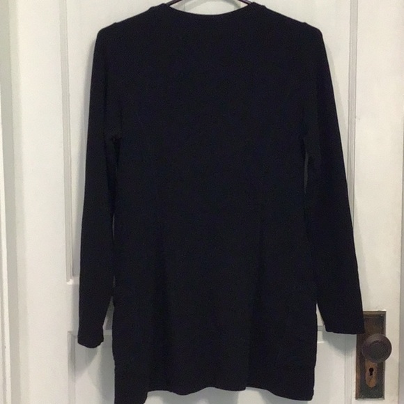 SUSAN Graver Weekend tunic style top with princess seams and pockets - Picture 6 of 8